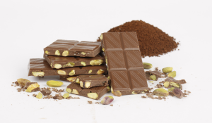 Schön Schokolade Serisi - Bütün Antep Fıstıklı Sütlü